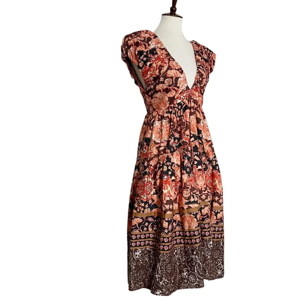 Anthropologie Printed V-Neck Babydoll Dress Size 4 Red Motif NEW‎